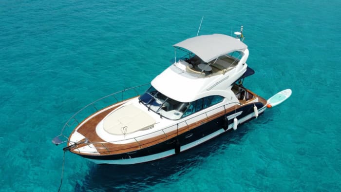 6-Hour Motorboat Escape – Jávea Coves & Coastal Cruise