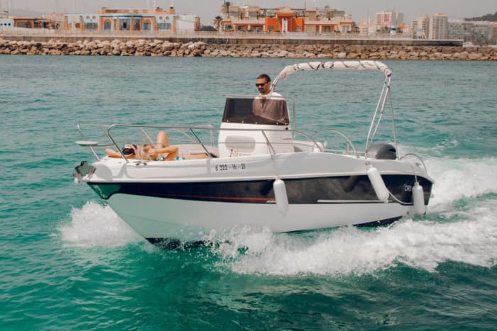 6-Hour Boat Experience – Jávea Coves & Coastal Cruise
