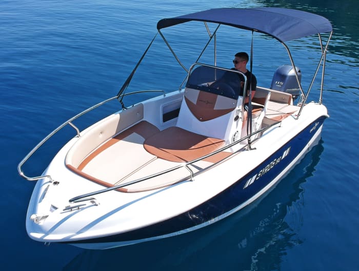Erleben Sie einen unvergesslichen Tag in Opatija: Ihr privates Motorboot für puren Genuss