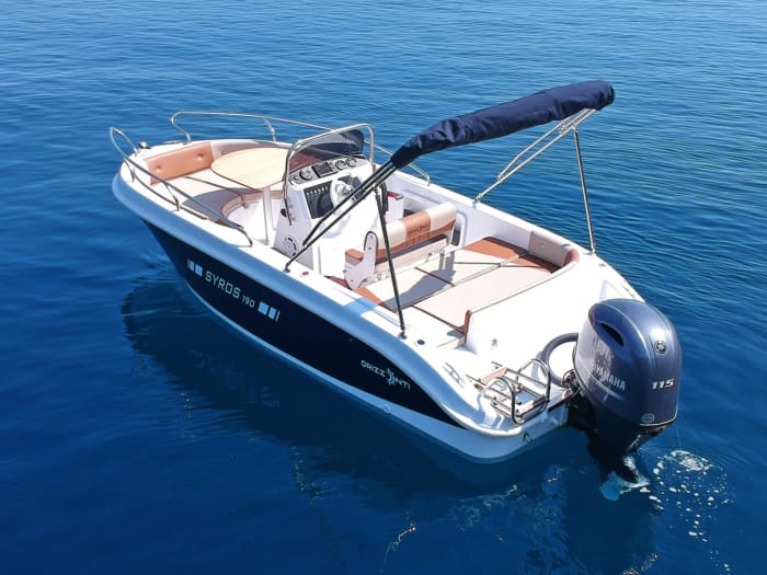 Erleben Sie einen unvergesslichen Tag in Opatija: Ihr privates Motorboot für puren Genuss