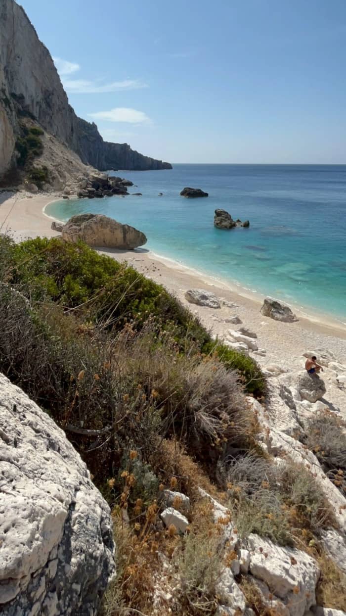 Verborgen baaien van Lefkada: zeilen, snorkelen en lokale specialiteiten