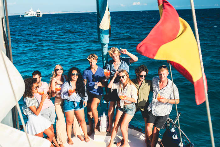 Palma Bay:- Private Charter Morning Start - Sail or Motor to Local Calas with Turquoise Water on a Classic Mallorcan Lllaut