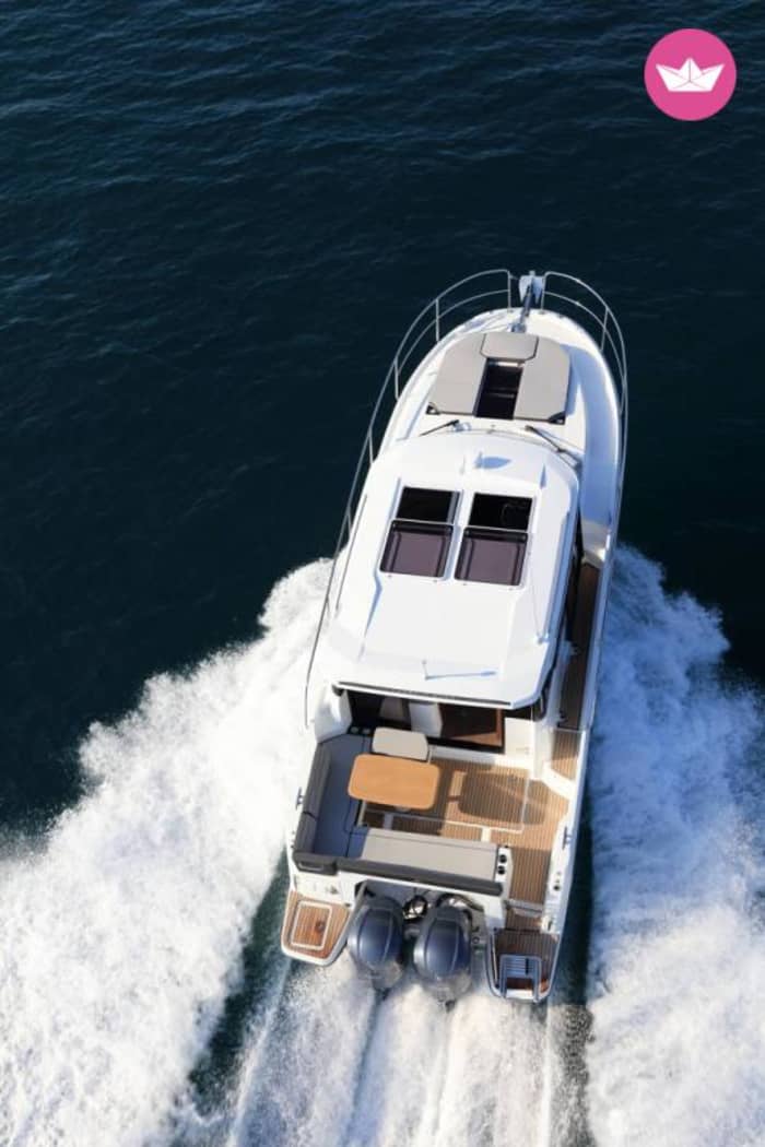 Half Day Coastal Thrill: Adrenaline & Beauty of Puglia