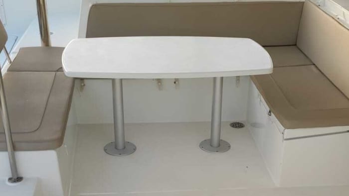 Upptäck ön Menorca med katamaran