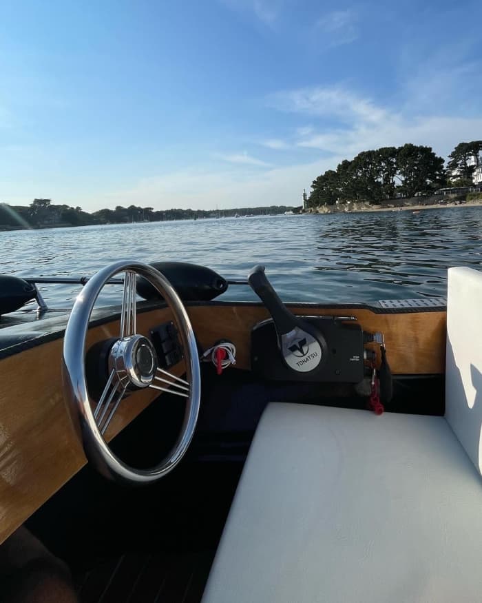 Discover the Odet in style and without a license!
