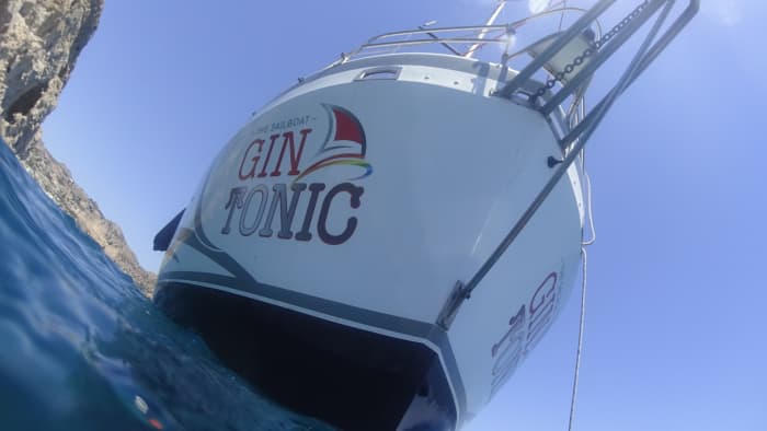 Profitez d'une journée complète de navigation à Lindos en voilier.