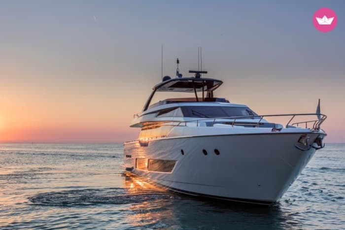 The sunset over La Maddalena from the sea: an unforgettable experience.