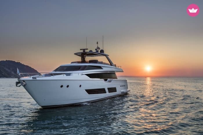 The sunset over La Maddalena from the sea: an unforgettable experience.