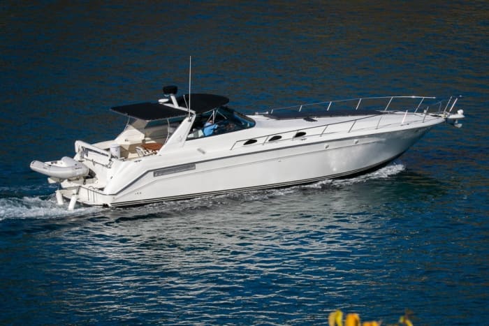 Half-day trip in Playa Panama on a motor yacht
