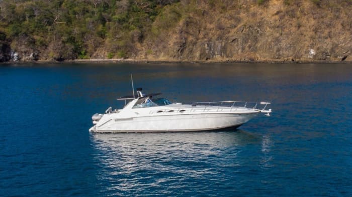 Half-day trip in Playa Panama on a motor yacht