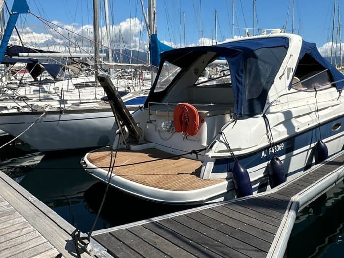 Escursione di un'intera giornata in motoscafo a Le Lavandou