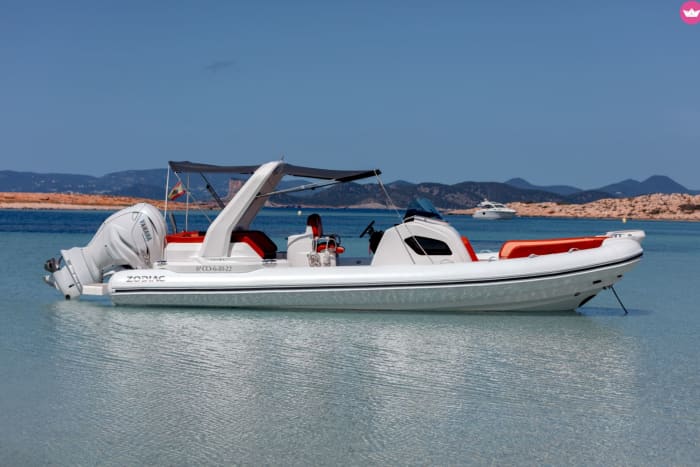 Toast the Day, Celebrate the Sunset – Ibiza by Sea