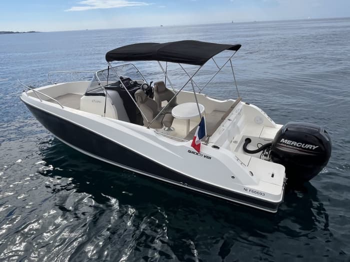 Tailor-made getaway – Between the Lérins Islands and Secret Coves