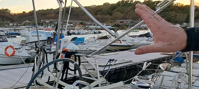 Setzen Sie Kurs auf Freude: Ein ganzer Tag authentisches Segeln in Pescara auf einem Segelboot