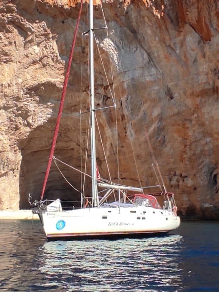 8h of sailing along the coast of Zakynthos