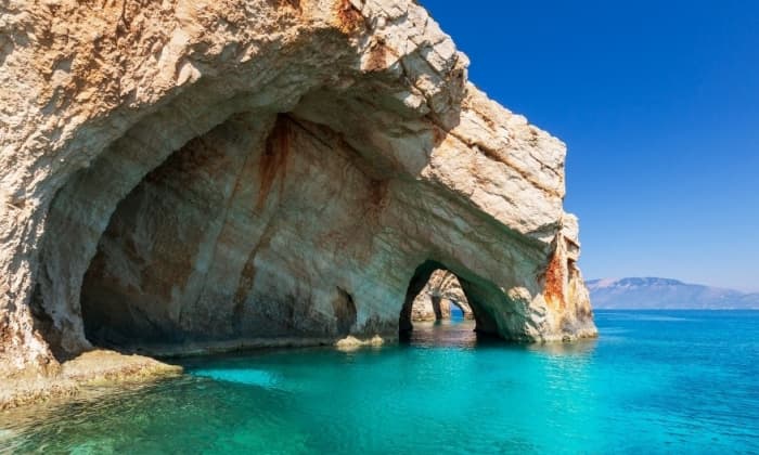 8h of sailing along the coast of Zakynthos