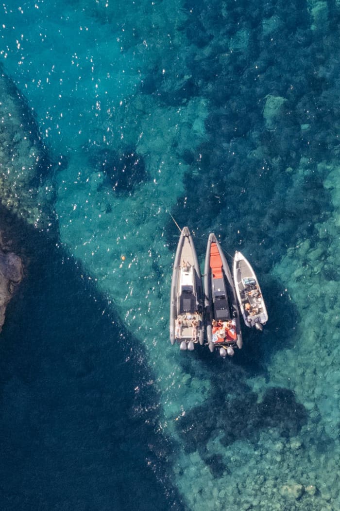 Von Paros aus: 8-stündige Kreuzfahrt zu versteckten Inselparadiesen - Der Preis beinhaltet alle Kosten.