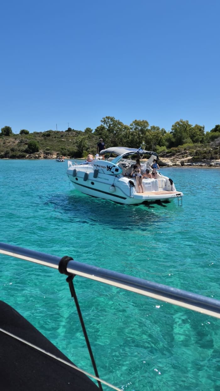Croisière épique de 6,5 heures : Riviera de Sithonia, Diaporos et aventure au Lagon Bleu