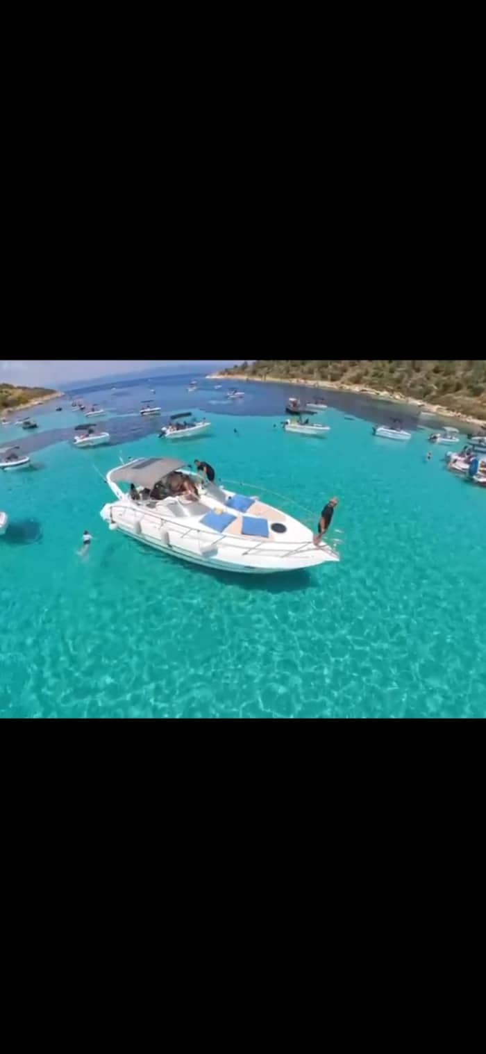 Diaporos, Ammouliani, Athos et Lagon Bleu : Croisière privée en yacht de luxe à 100 € l'heure