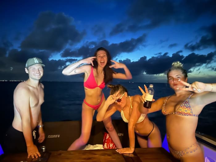 Après-midi direction Noah's Ark Beach Club