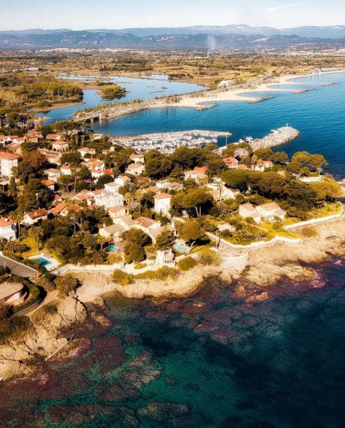 Excursion découverte – Calanques, snorkeling & déjeuner en mer
