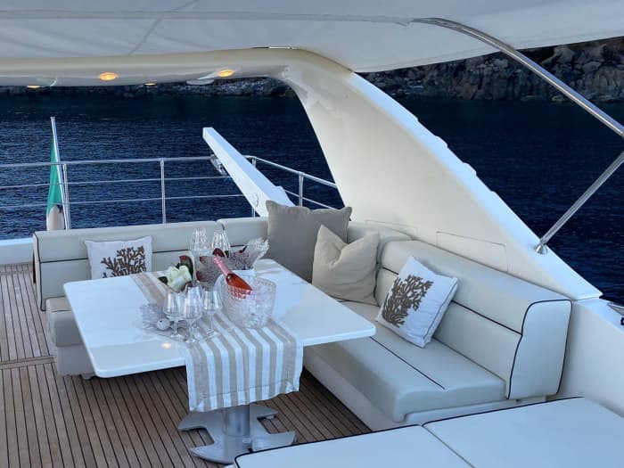 A day exploring the island of Vulcano aboard a yacht