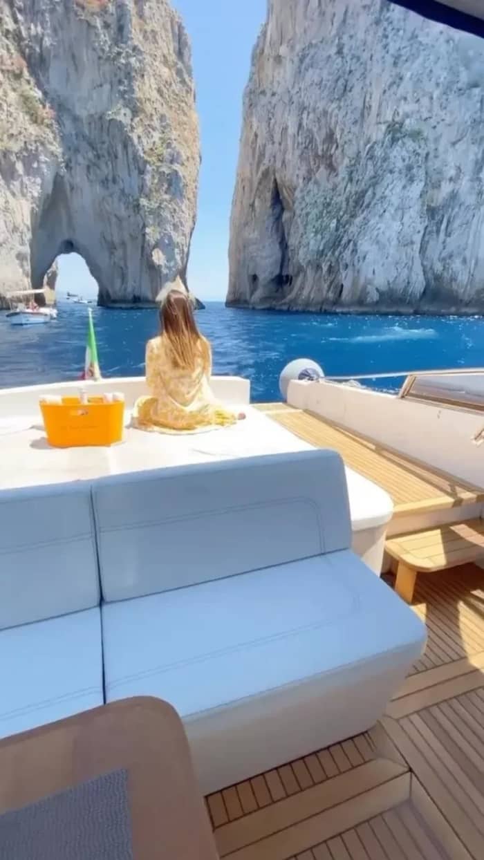 Escapada a Capri: un recorrido en barco de ensueño de 6 horas desde Positano