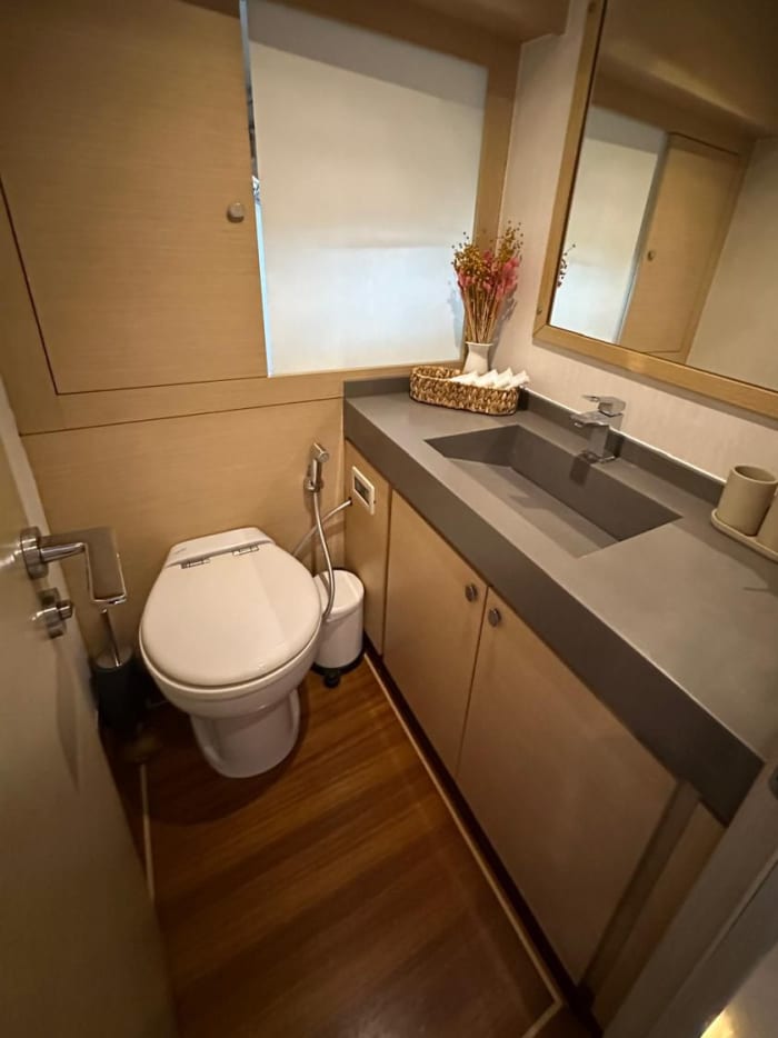 Luxe cruise door Akvaryum Bay en Black Island