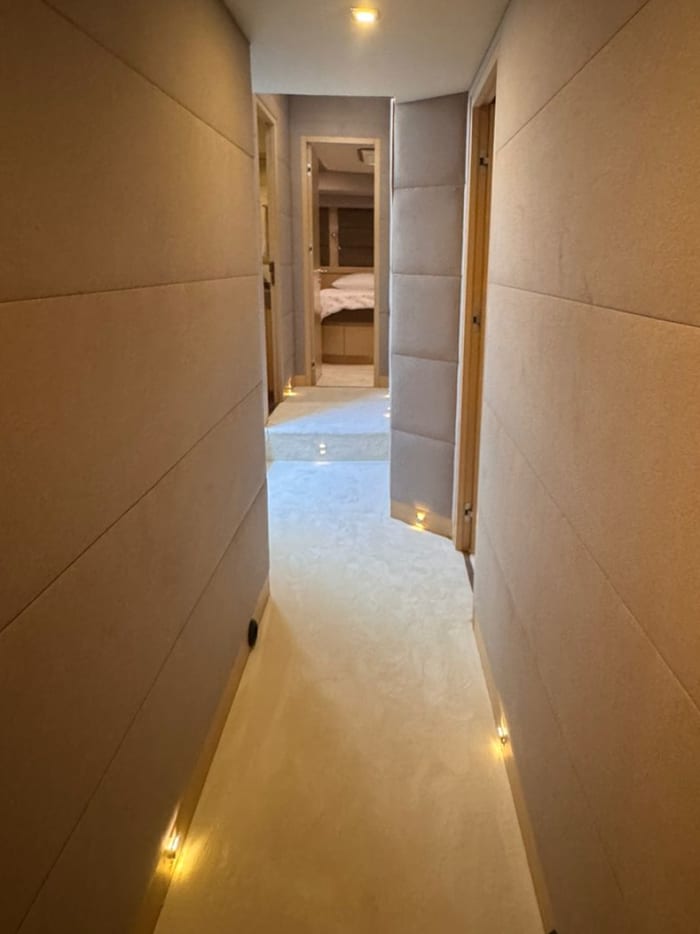 Luxe cruise door Akvaryum Bay en Black Island