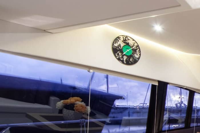 Privater Bootsausflug rund um Lavagna mit einem Motorboot