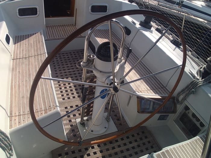 Full-day sailing experience in Barcelona
