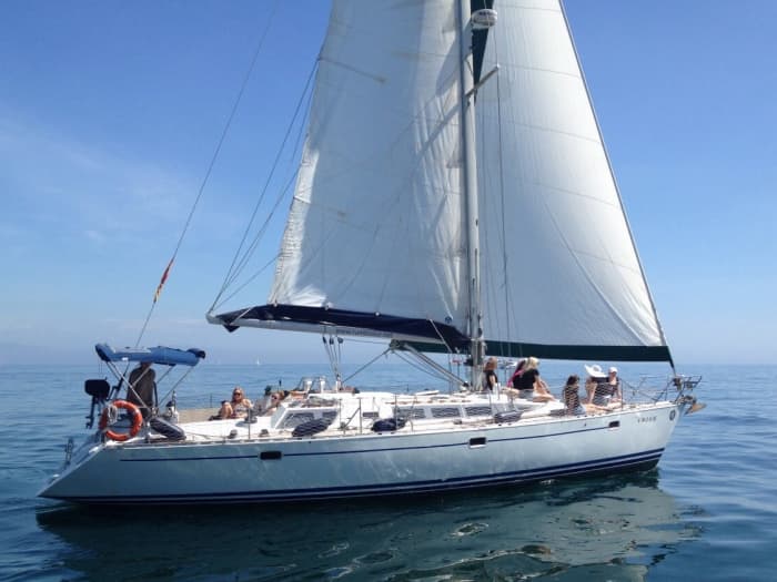 Full-day sailing experience in Barcelona