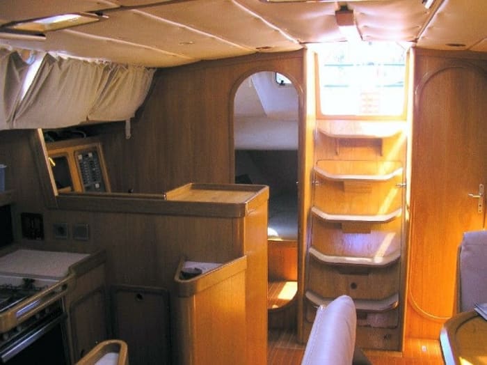 Full-day sailing experience in Barcelona