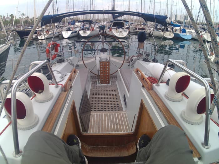 Full-day sailing experience in Barcelona