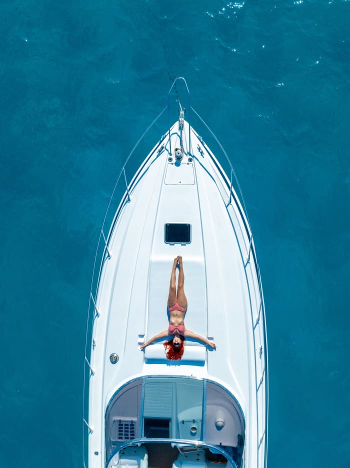 Ibiza escape: 4h of relaxation on a motorboat