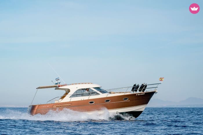 Luxe dagcruise naar Menorca met zwempauzes