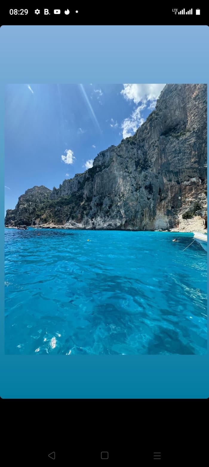 3 Stunden 15 Minuten Sonne rund um Cala Gonone auf einem Motorboot