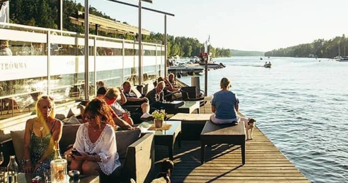 Entdecken Sie Stockholm auf einer halbtägigen Motorbootfahrt