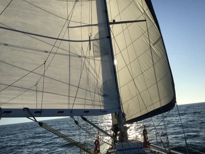 Croisière exclusive au coucher du soleil avec un capitaine local