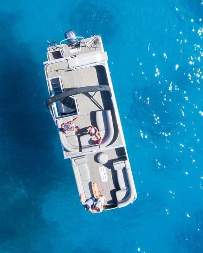 Toa Boat Bora Bora - Privé-excursie van een halve dag op de lagune aan boord van de Ambassador-boot.