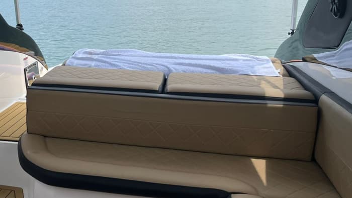 Découvrez Ubatuba lors d'une excursion d'une journée en bateau à moteur.