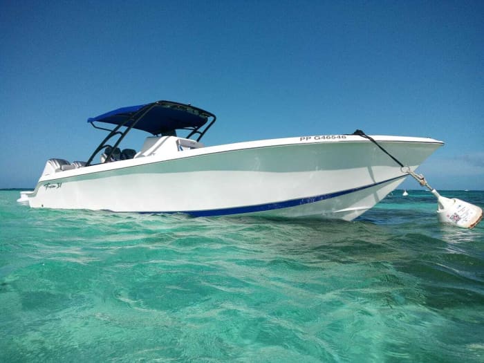 Lo mejor de Le Gosier está en el mar: Un día entero de risas a bordo de este Fusion 31.