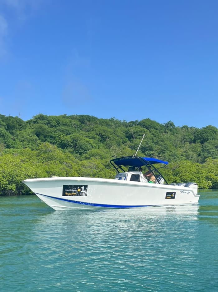 Lo mejor de Le Gosier está en el mar: Un día entero de risas a bordo de este Fusion 31.