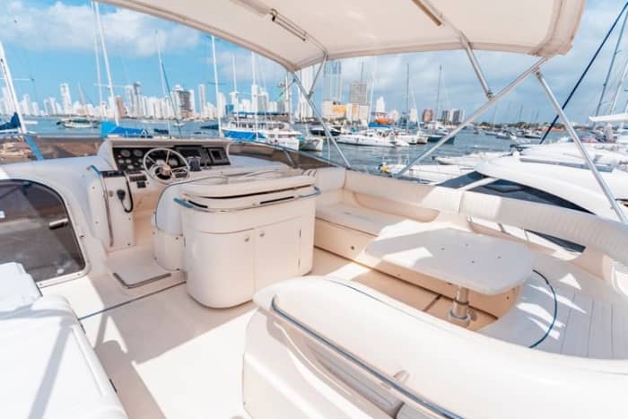 70ft Viking Sunset Cruise Cartagena – Privé Flybridge Yacht Experience