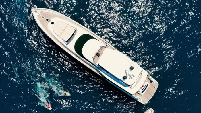 West Bays Cruise — Hidden Cove, Çaltıcak & Mouse Island