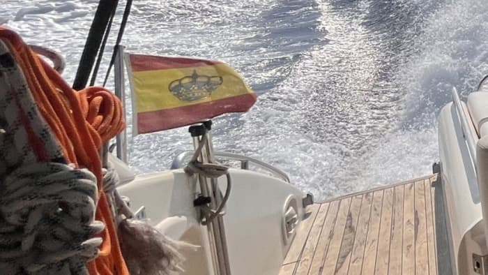 Private boat trip around Platja d'Aro on a motorboat