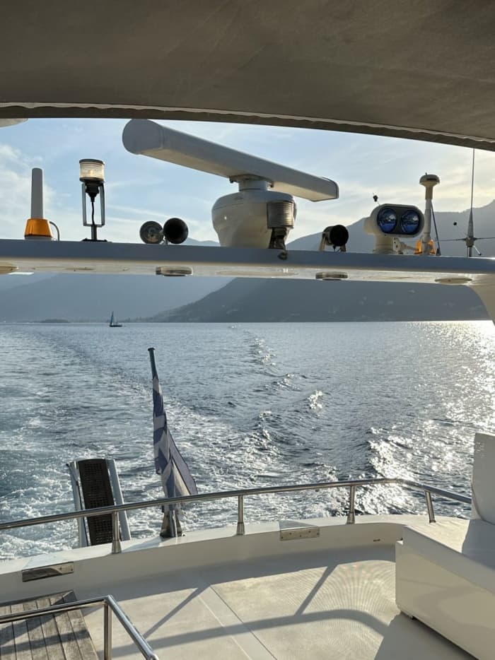 Coastal Escape: Meganisi & Skorpios 6h Cruise