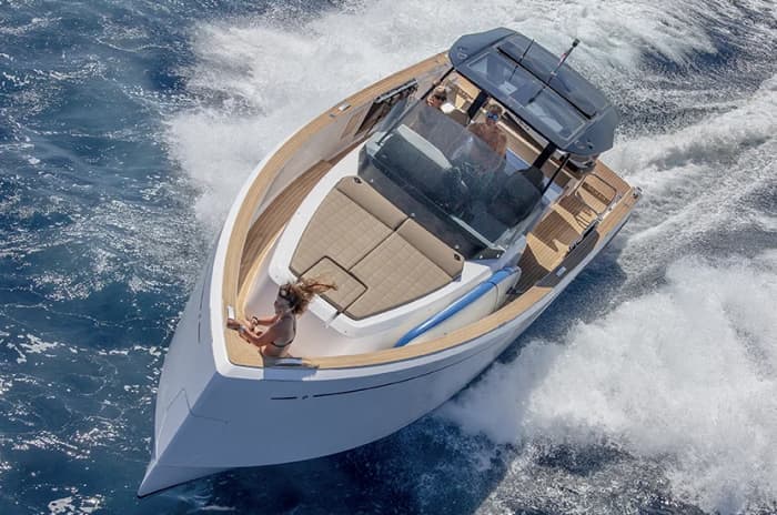 SAINT-TROPEZ – PORQUEROLLES | L’évasion vers les îles d’Or