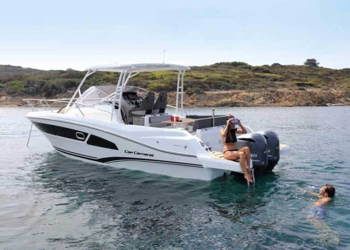 Ontdek Latsi: een hele dag zon op een motorboot