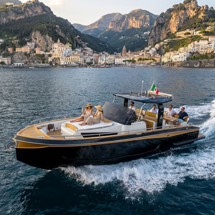 Luxury Yacht Experience | Explore Capri & the Amalfi Coast